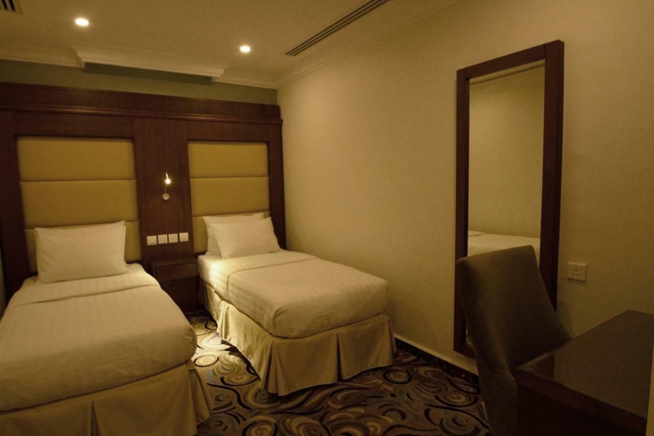 Rona Al Khobar Hotel Екстер'єр фото